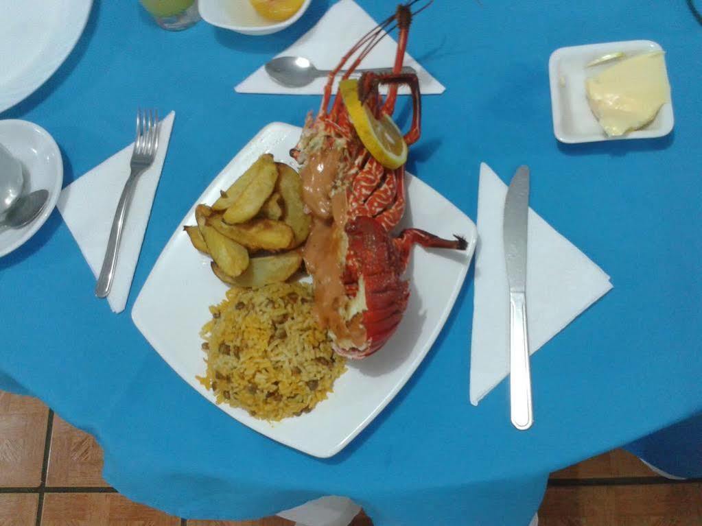 Hotel Galapagos Paradise ปูแอร์โตอาโยรา ภายนอก รูปภาพ