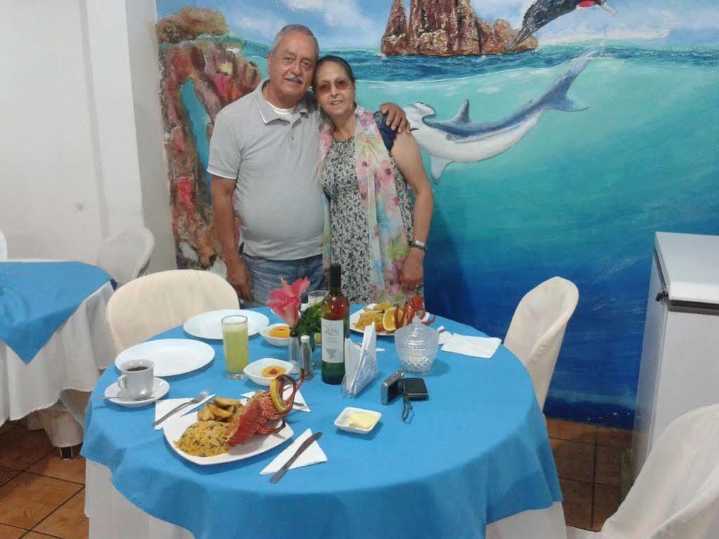 Hotel Galapagos Paradise ปูแอร์โตอาโยรา ภายนอก รูปภาพ
